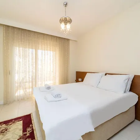 Apartamento Flat W Pool Garden And Balcony 7 Min To Beach